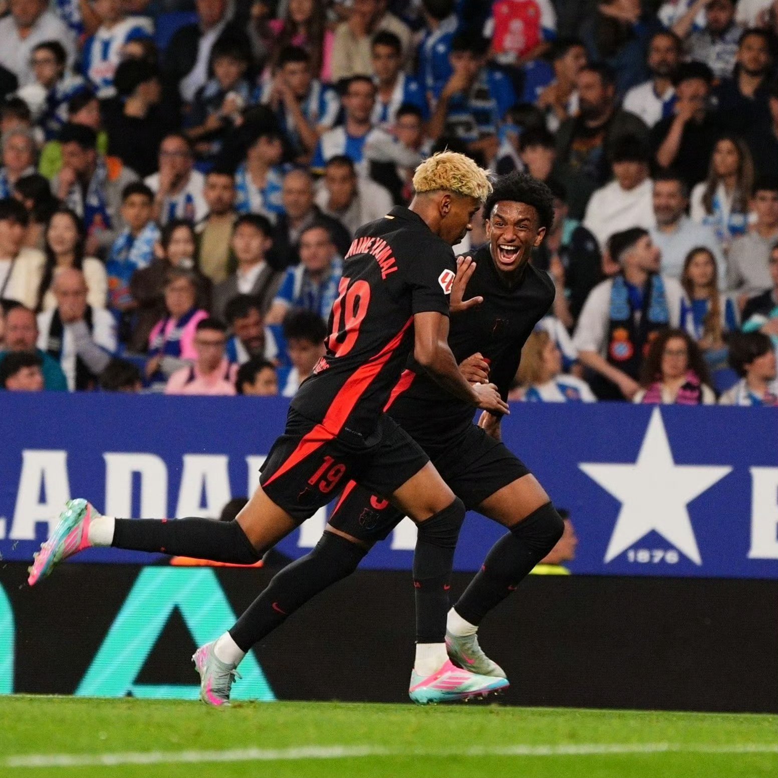 Doinb关键节点问鼎冠军，西班牙队带队取胜！的简单介绍