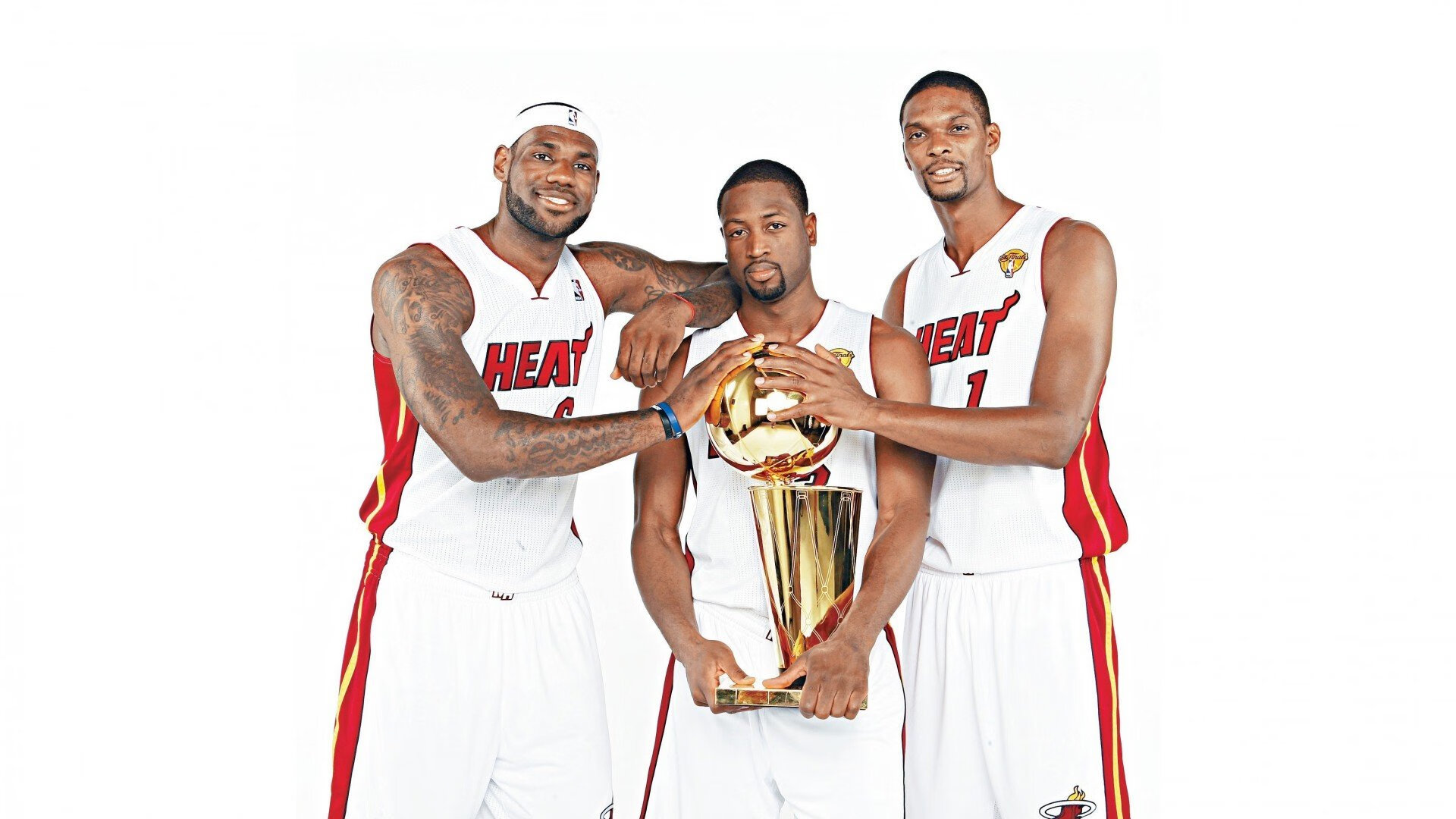 东契奇赛事官方发布绝杀新规，美国队争议不断！